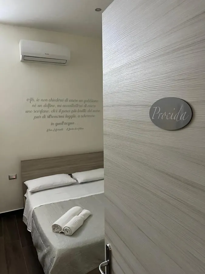 Beb Pisadog Bed and Breakfast Napoli 0*,